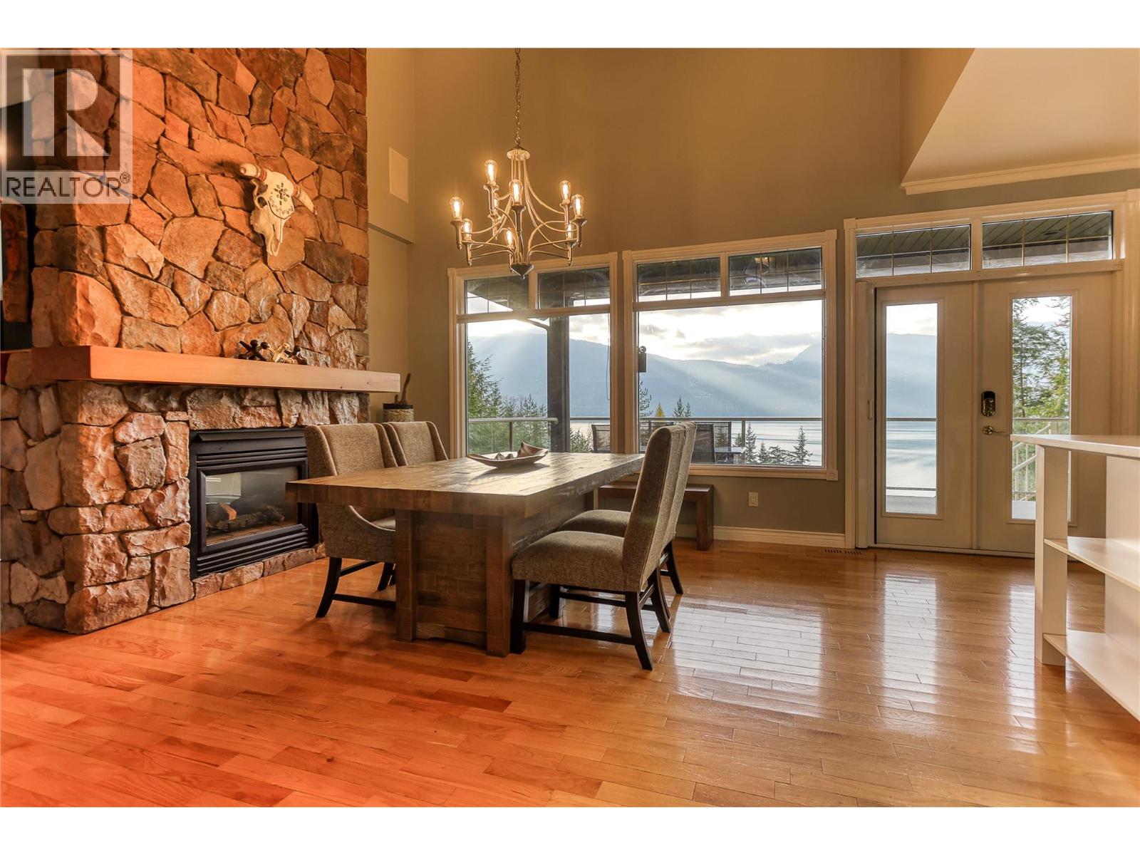 2600 Highway 23 N, Nakusp