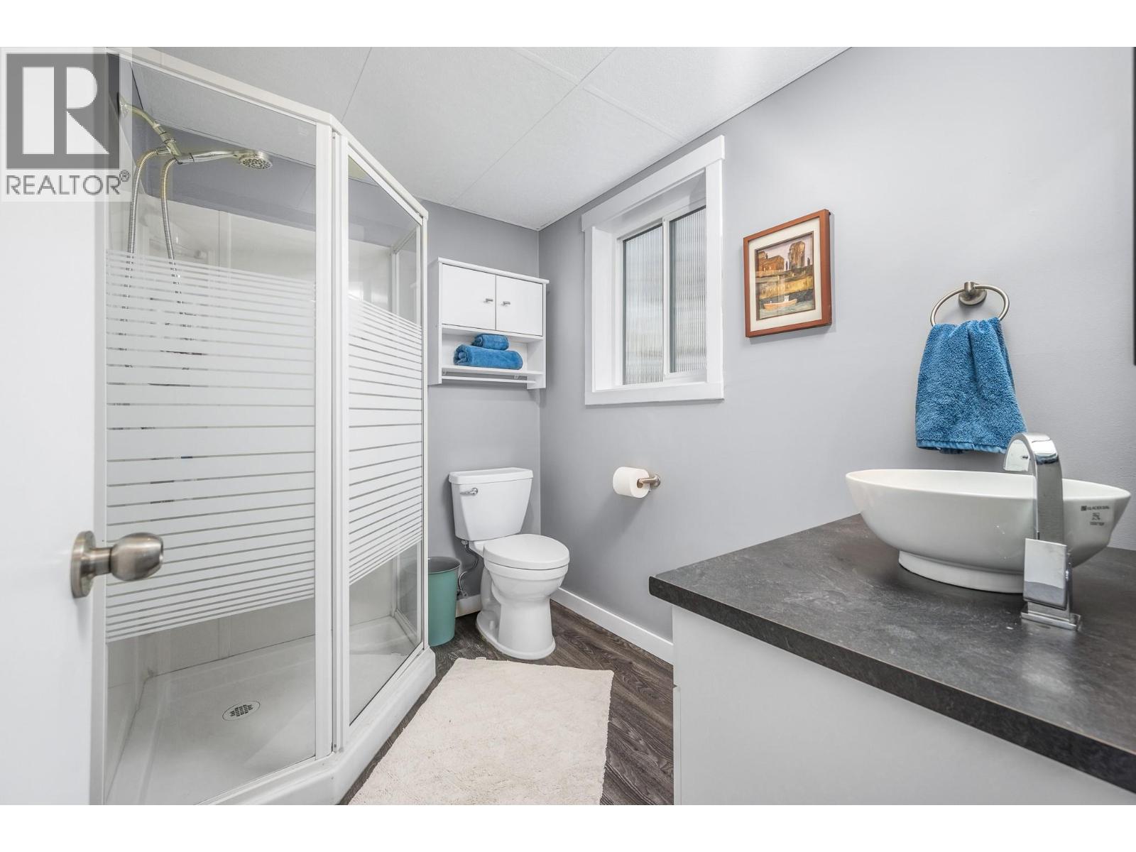  5940 Star Road, Vernon