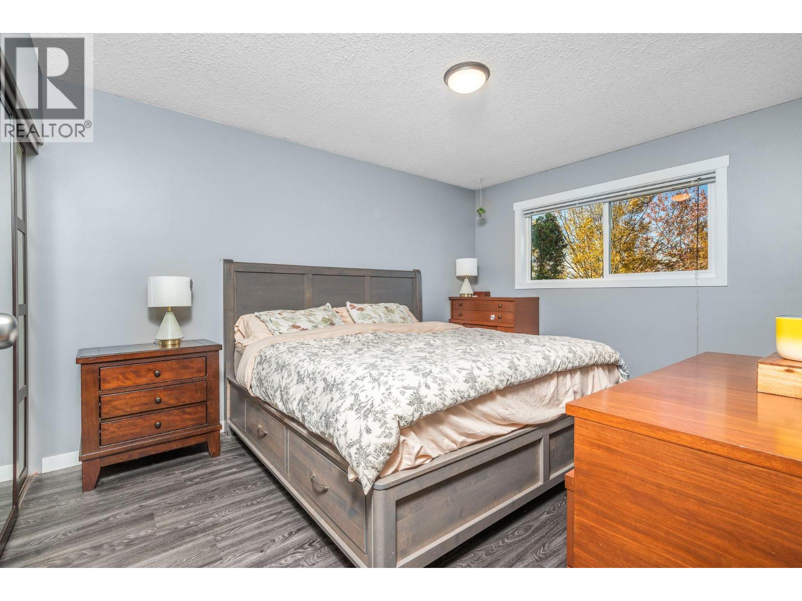  5940 Star Road, Vernon