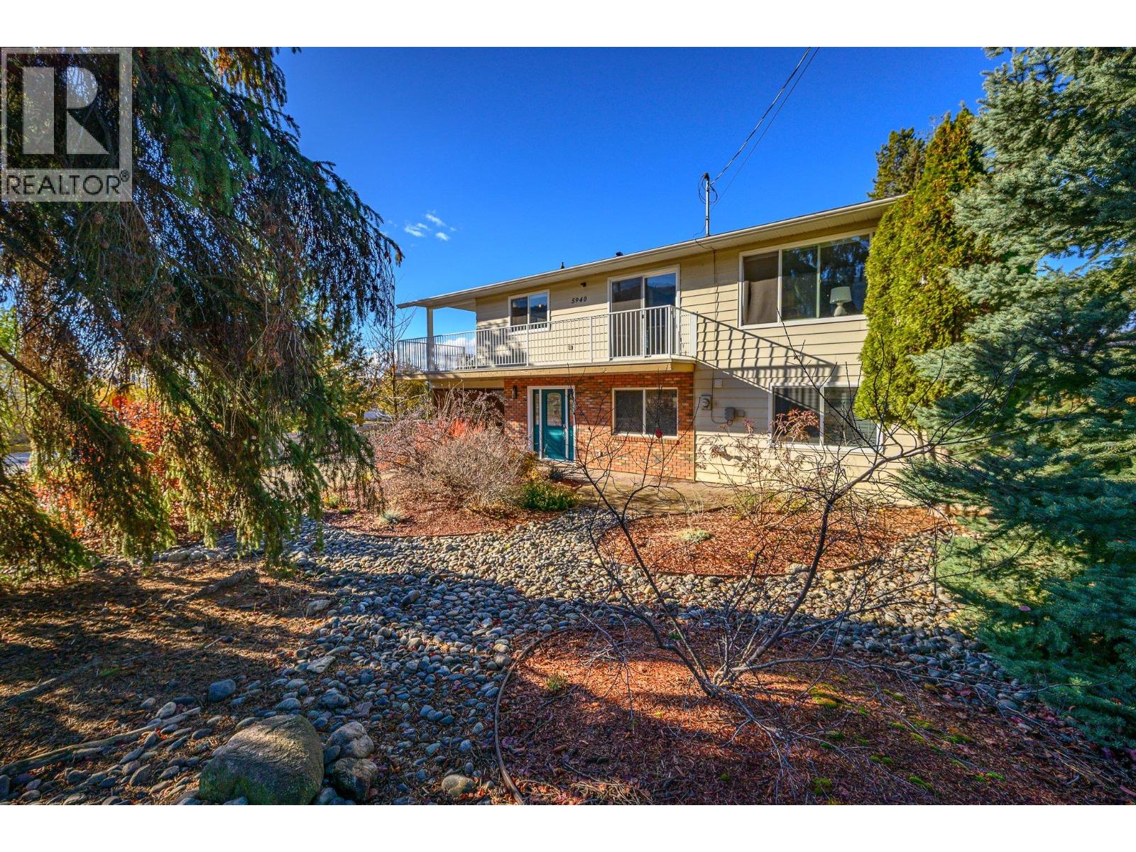  5940 Star Road, Vernon