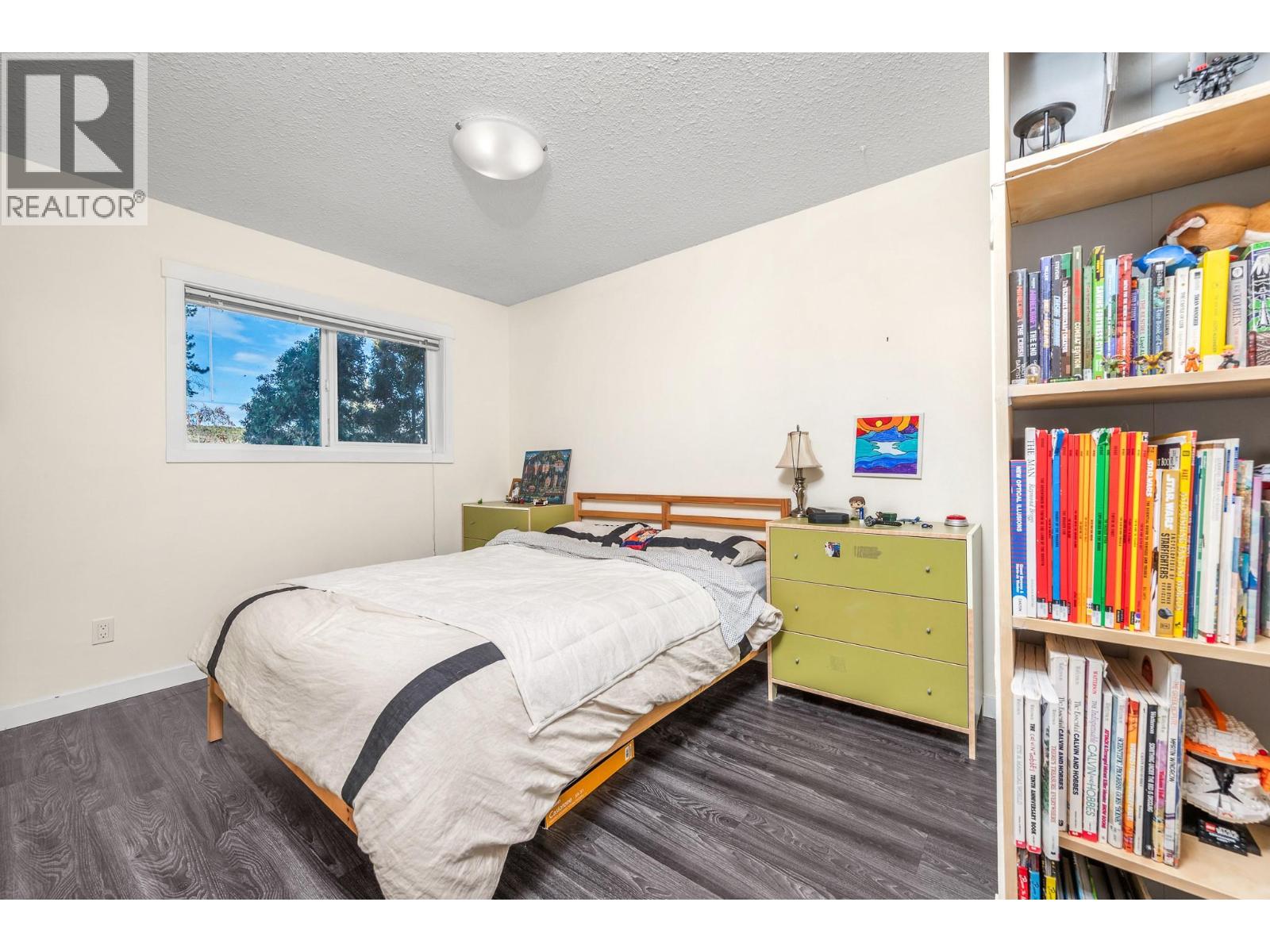  5940 Star Road, Vernon