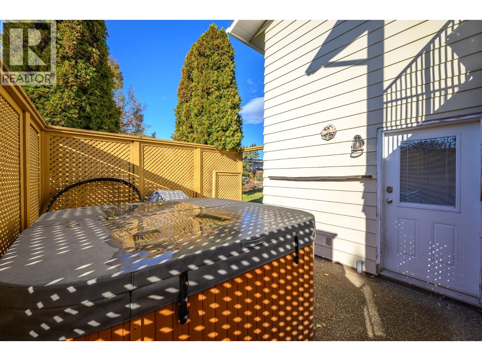  5940 Star Road, Vernon