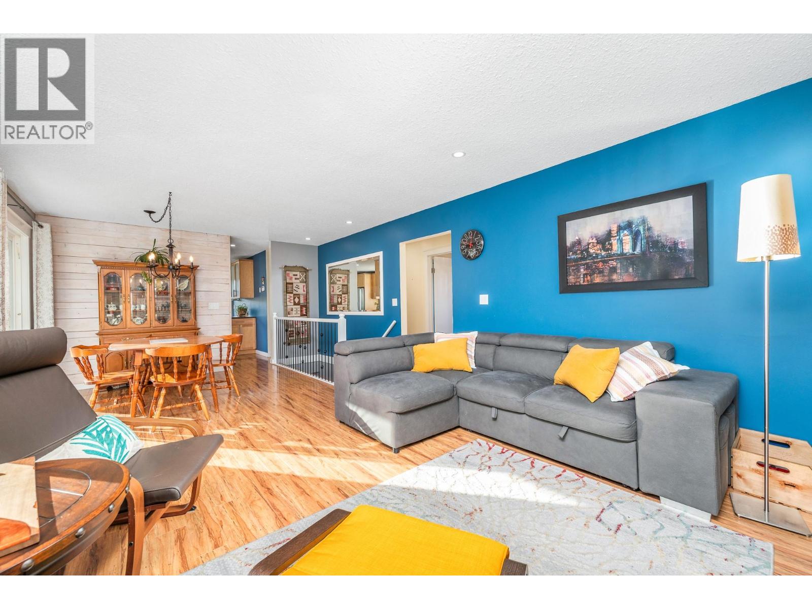  5940 Star Road, Vernon