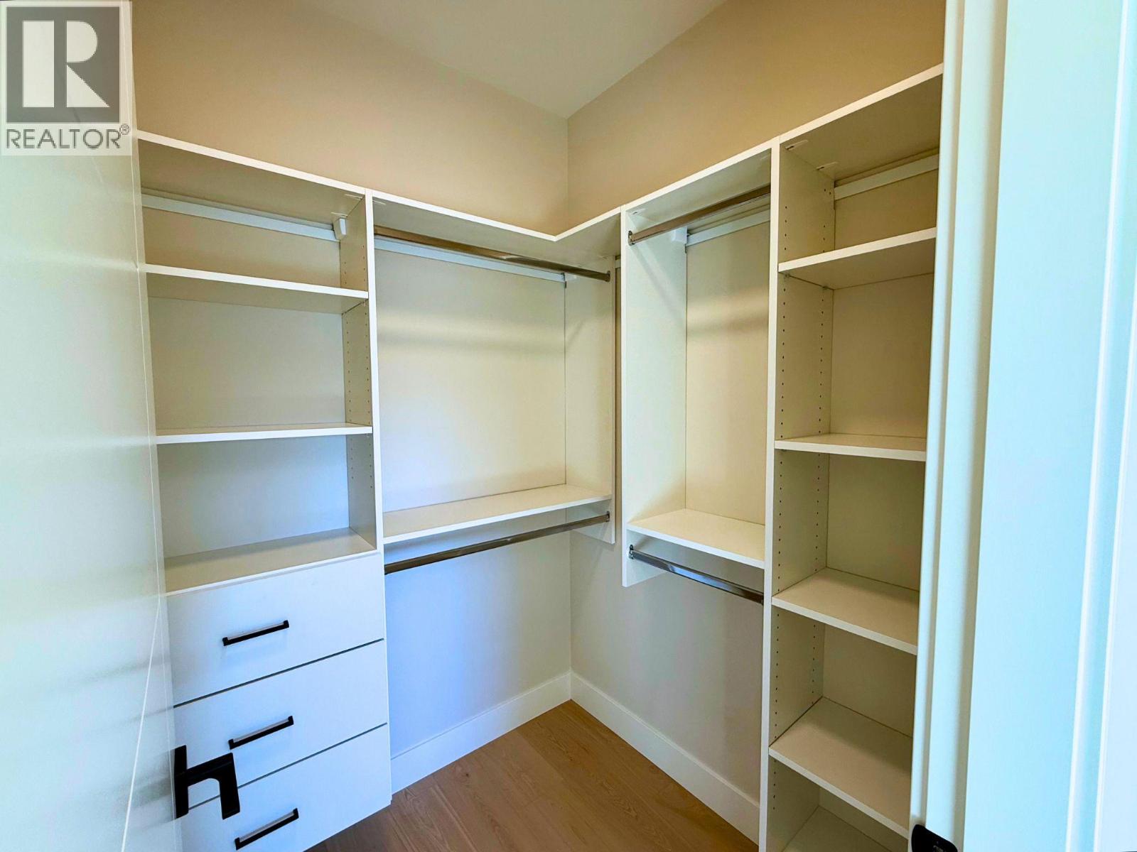 #4 781 Martin Avenue, Kelowna