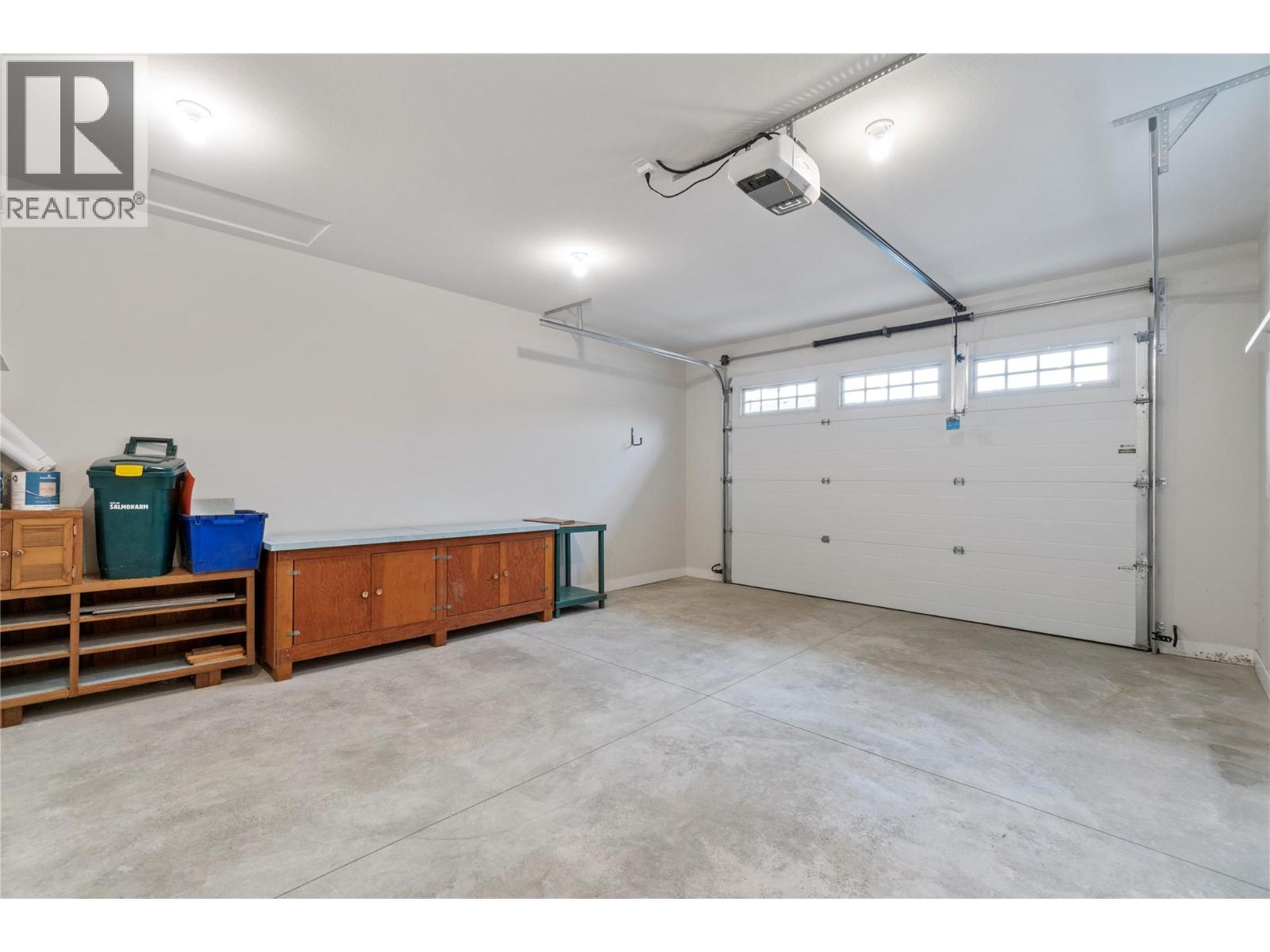 9 1330 10 Street Southwest, Salmon Arm