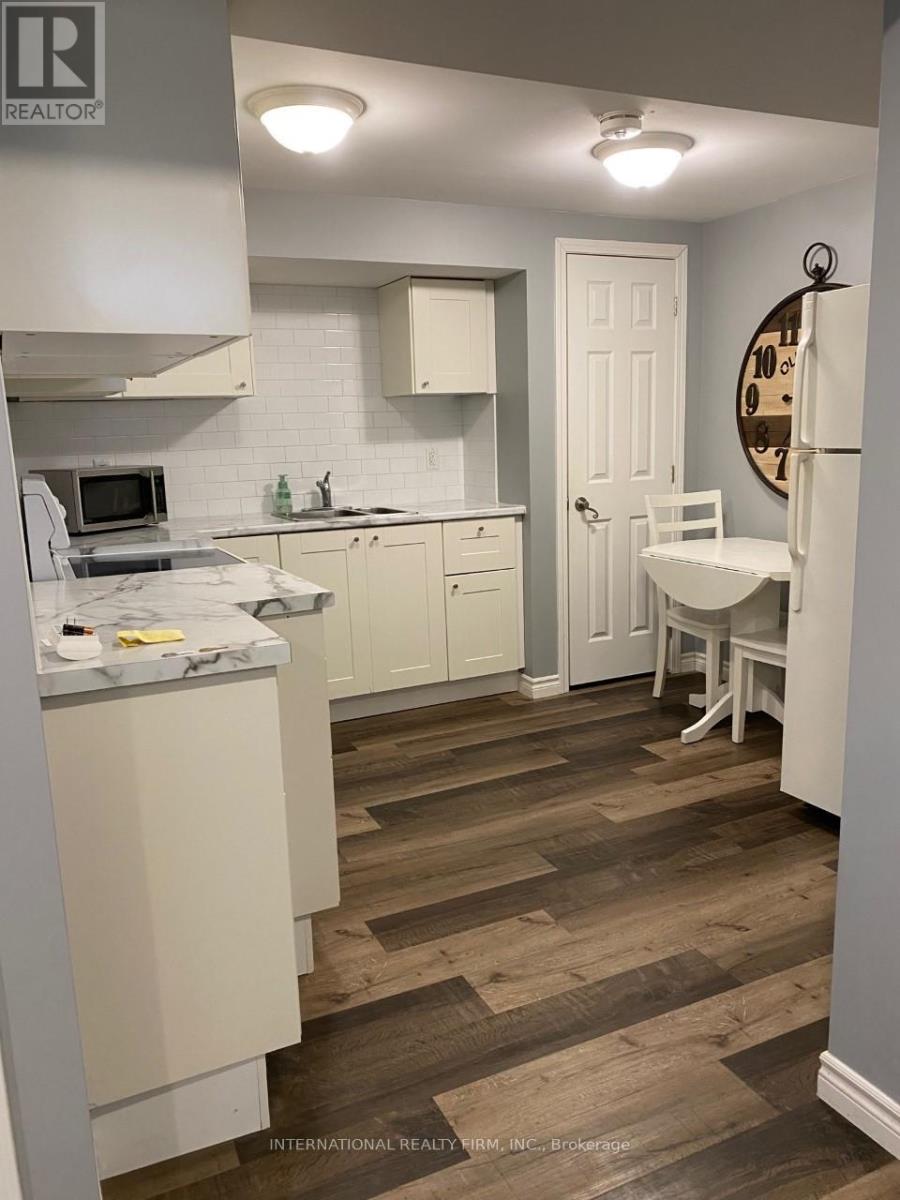 BSMT - 75 FERGUSON DRIVE, Barrie (Northwest), Ontario