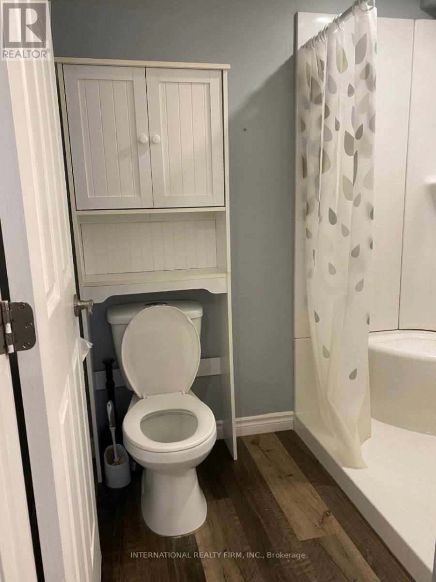 Single Family House for Sale in BSMT   FERGUSON DRIVE Barrie (Northwest) 