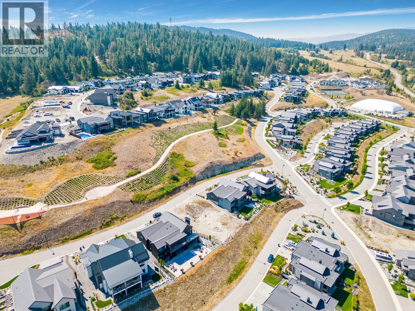  261 Ashcroft Court, Vernon