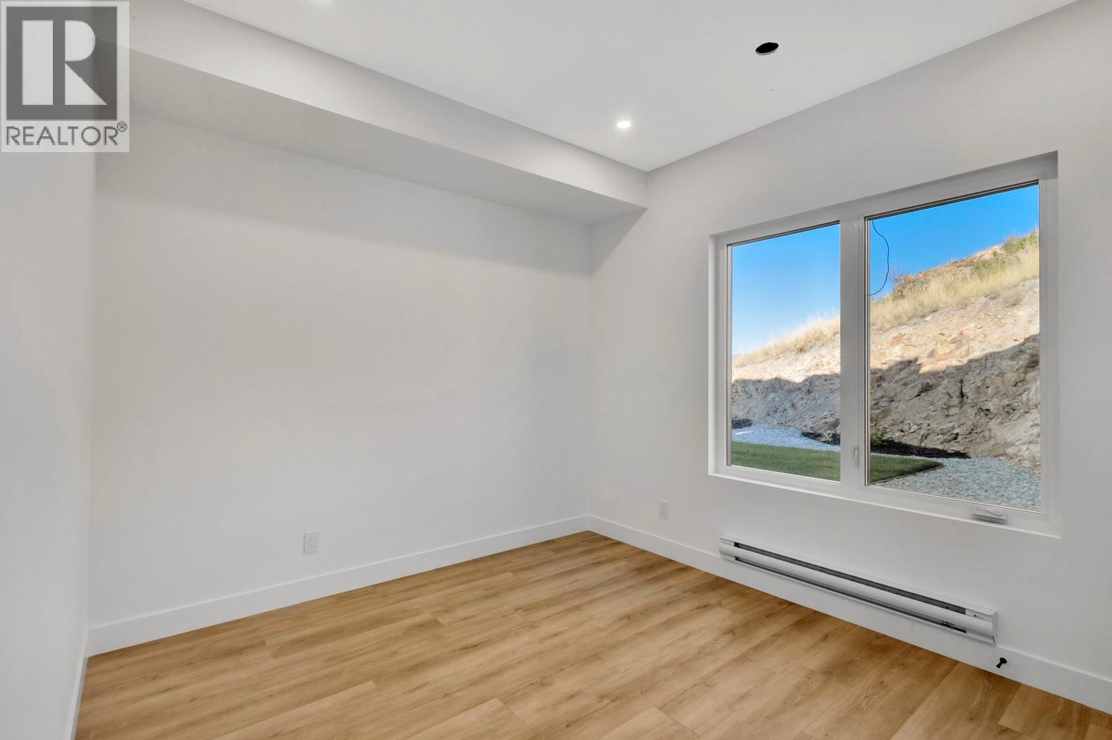  1122 Pearcy Court, Kelowna