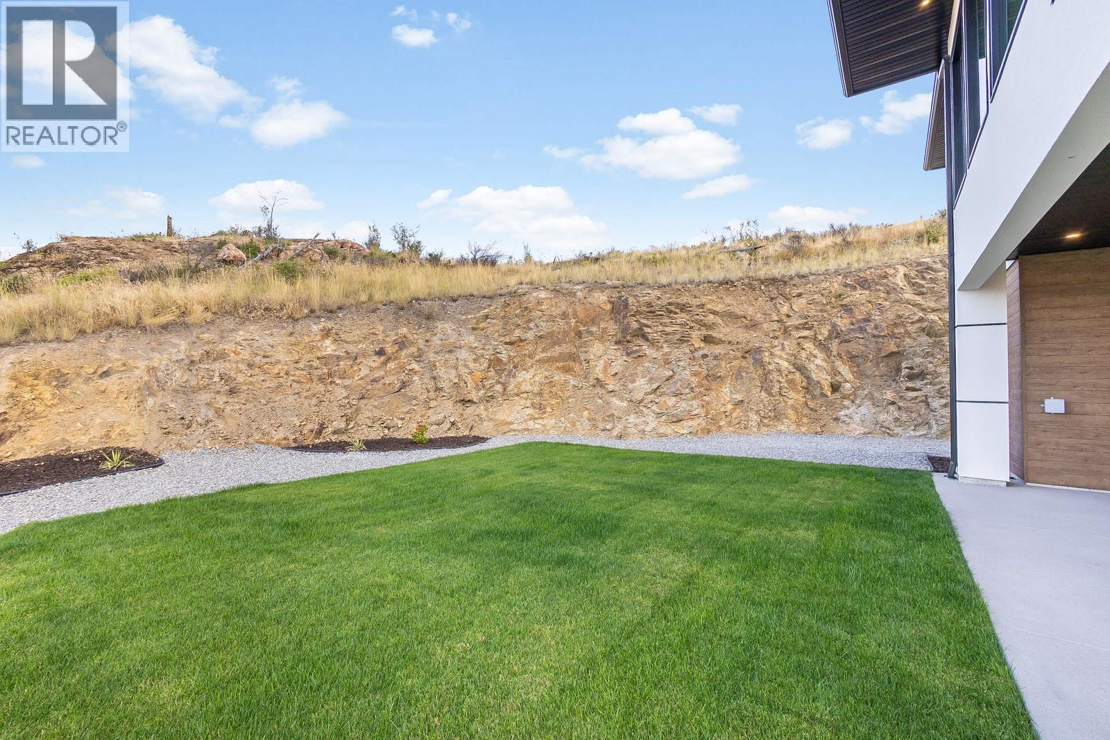  1122 Pearcy Court, Kelowna