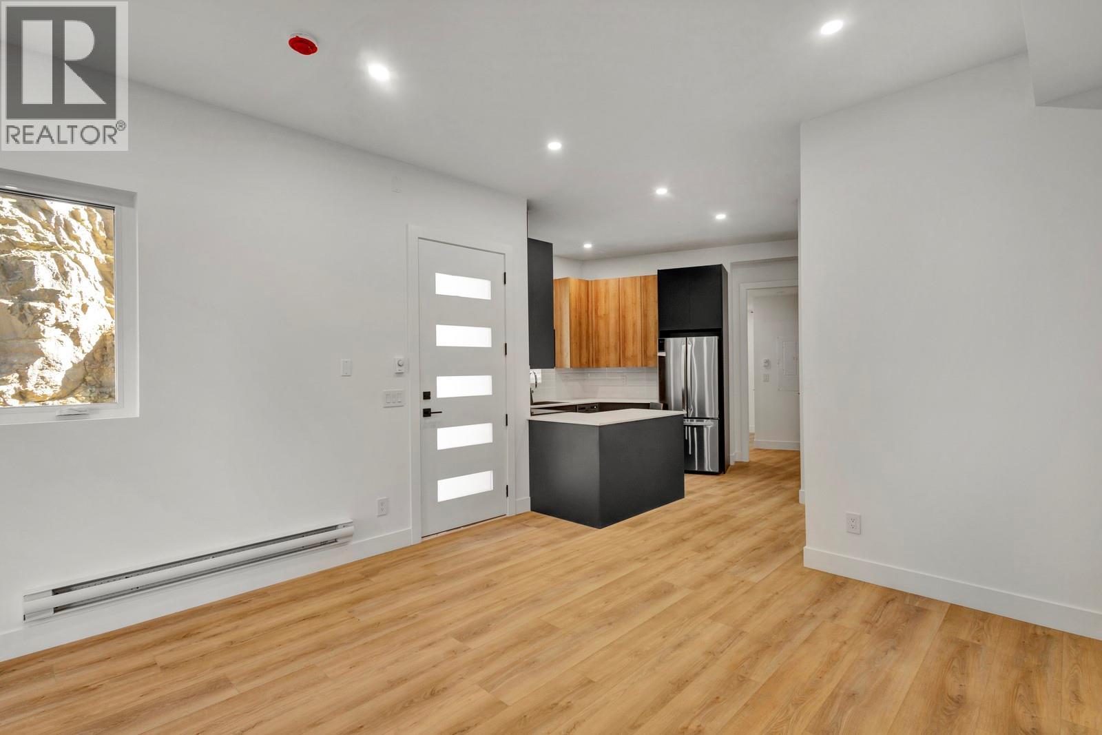  1122 Pearcy Court, Kelowna