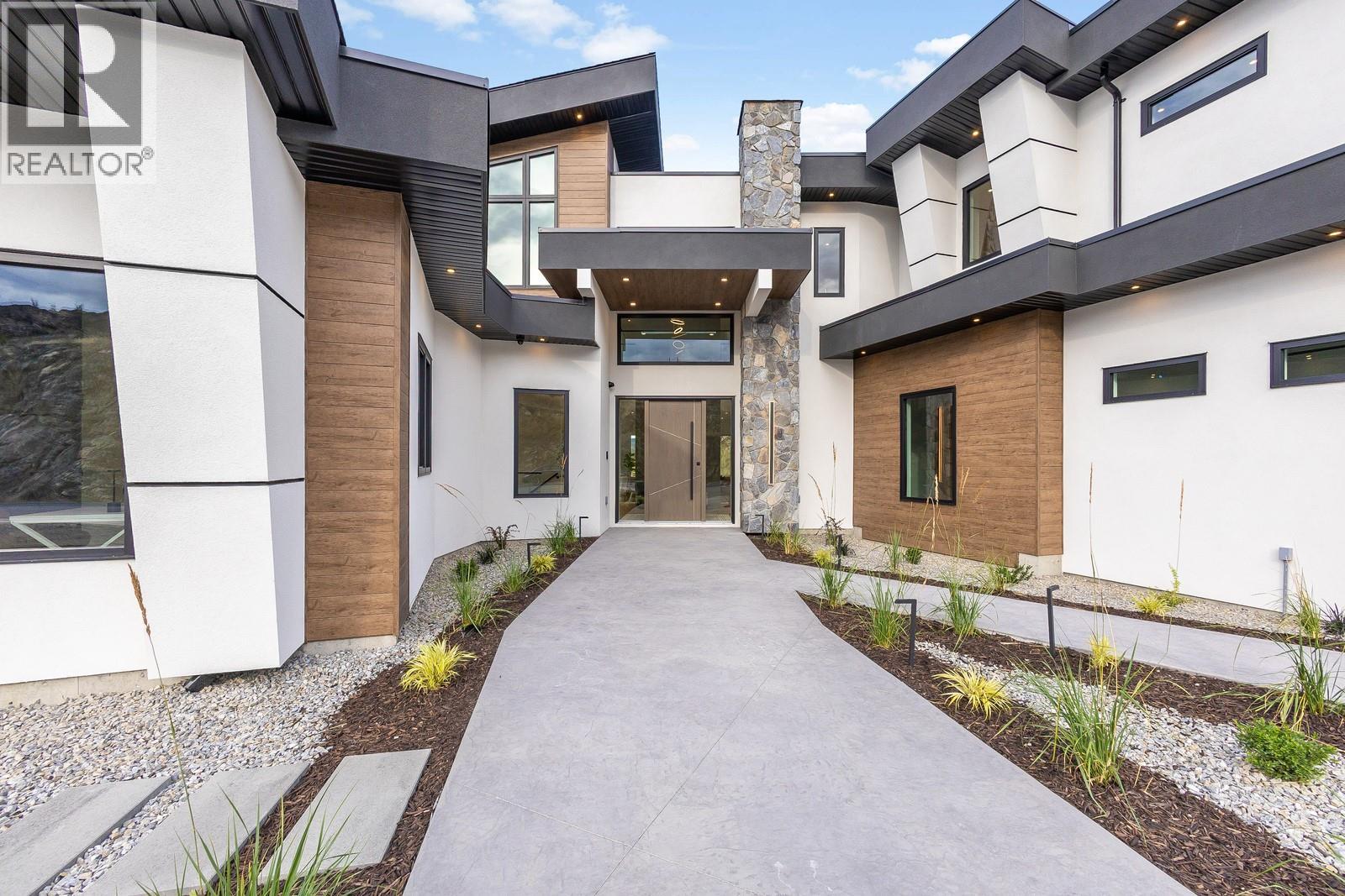 1122 Pearcy Court, Kelowna