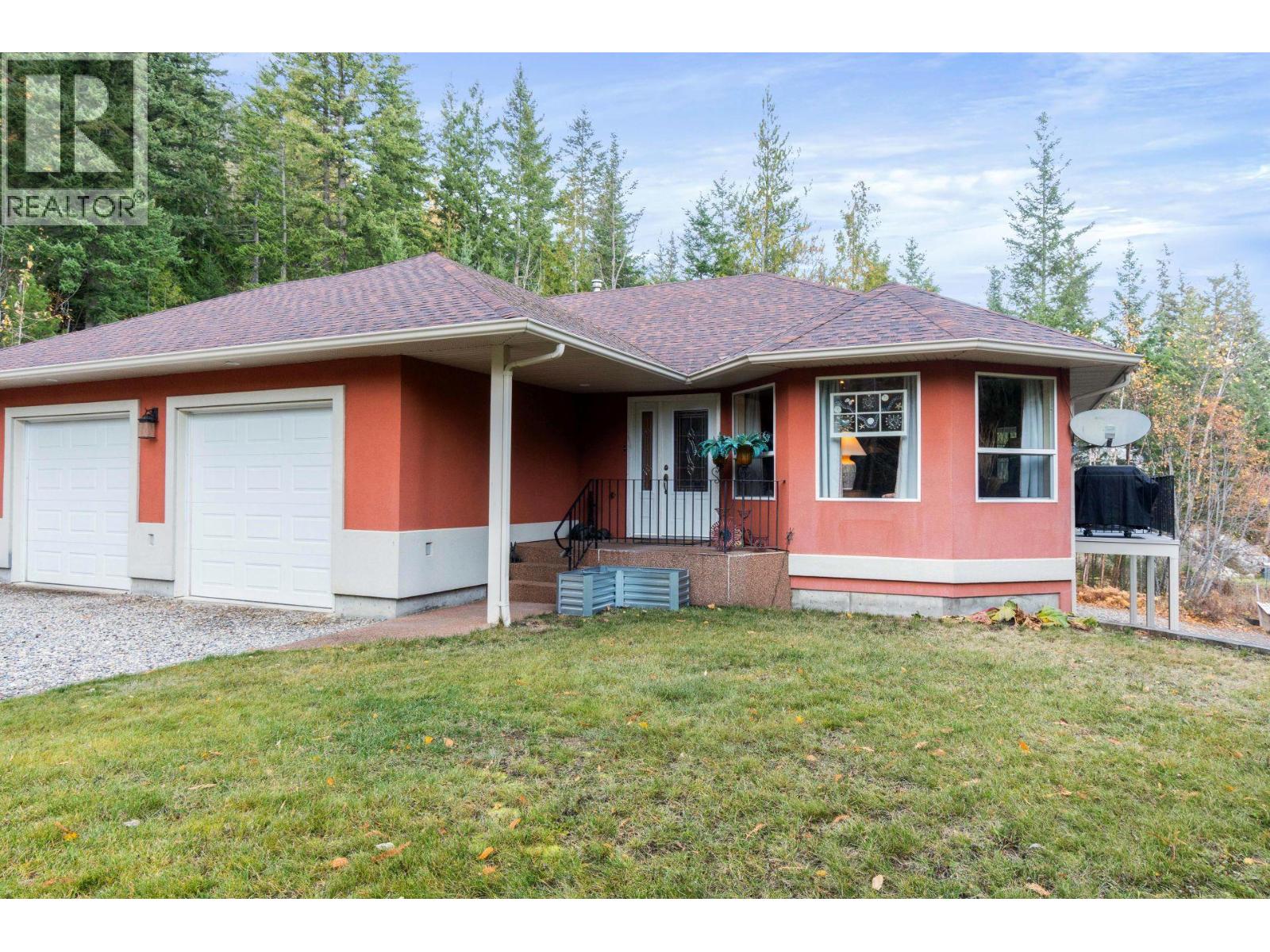 307 Partridge Road, Tappen