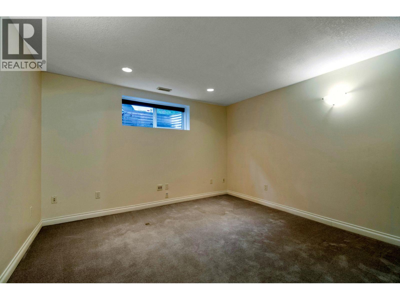 307 Partridge Road, Tappen