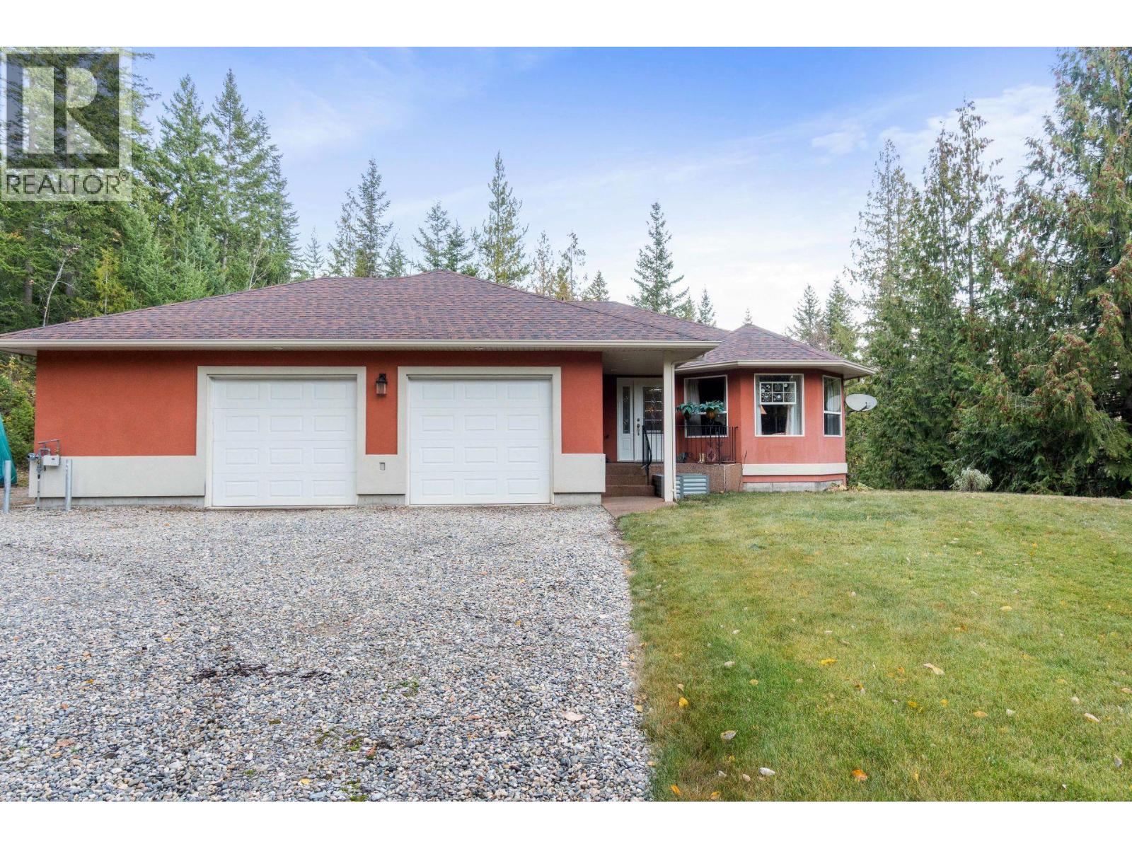 307 Partridge Road, Tappen