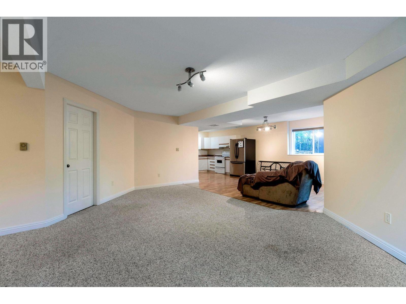 307 Partridge Road, Tappen