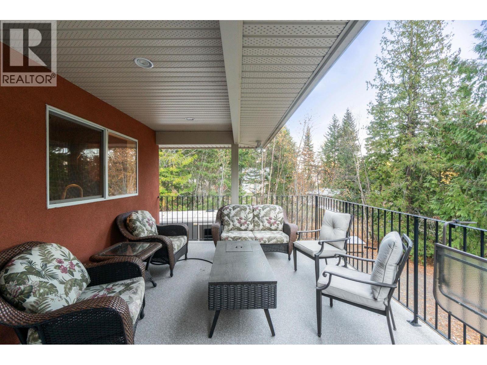 307 Partridge Road, Tappen