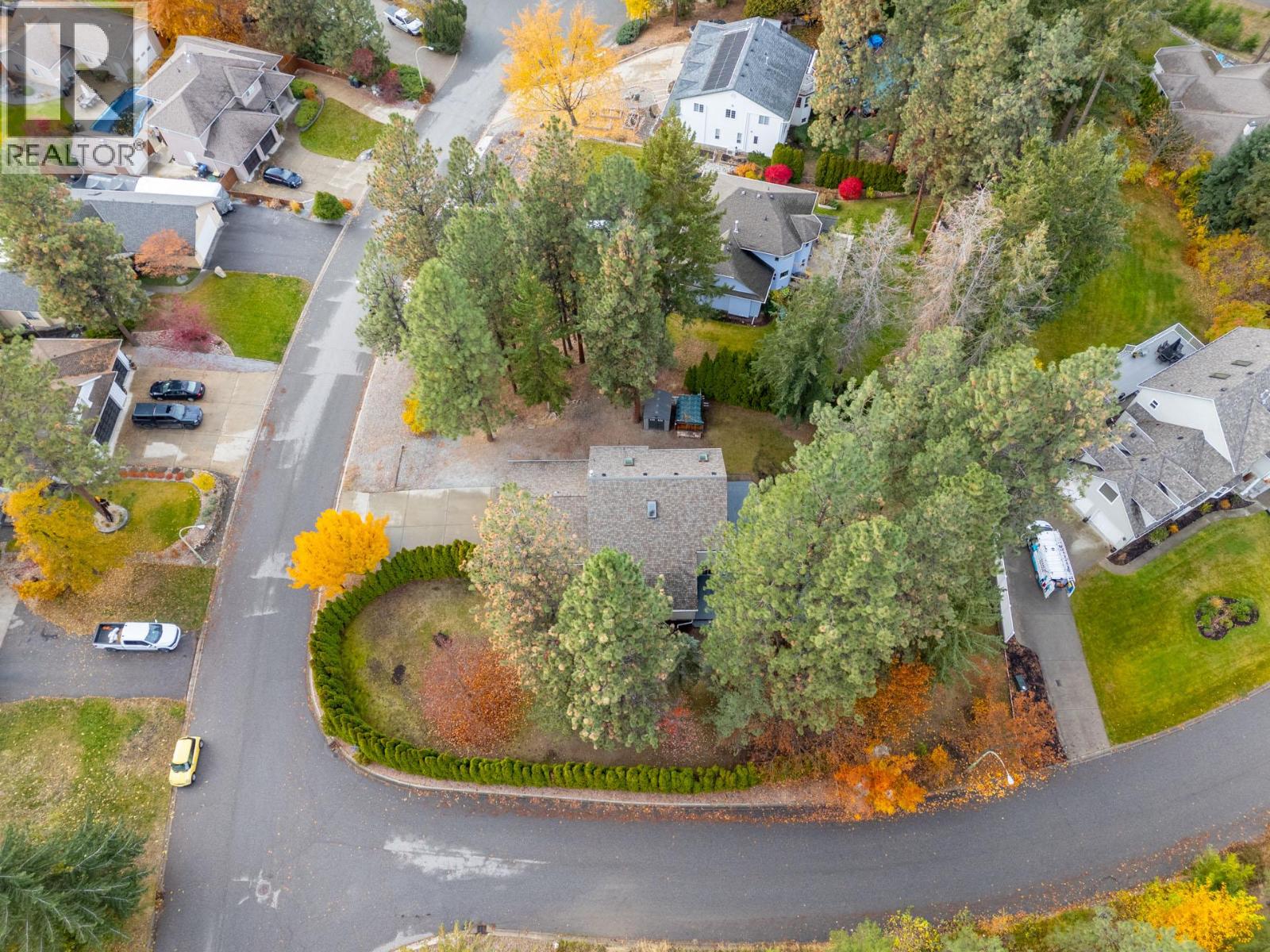  3932 Lakevale Place, Kelowna