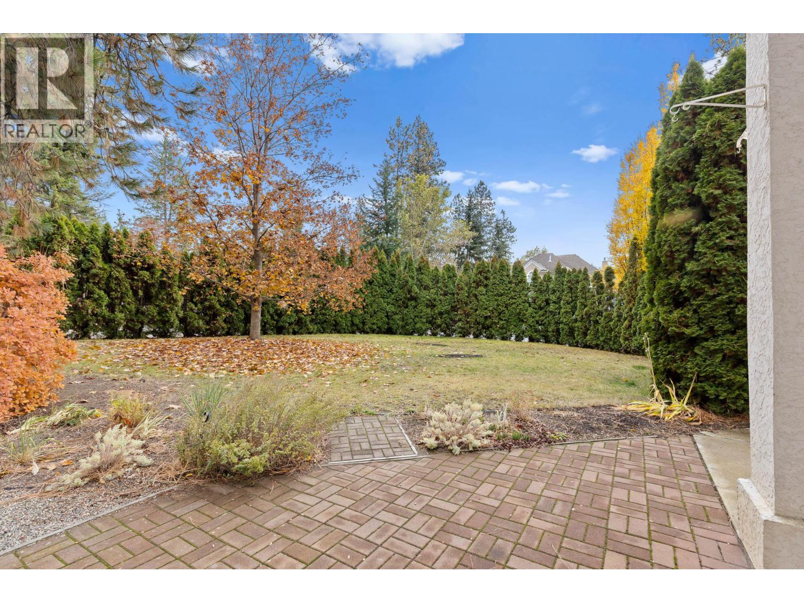  3932 Lakevale Place, Kelowna