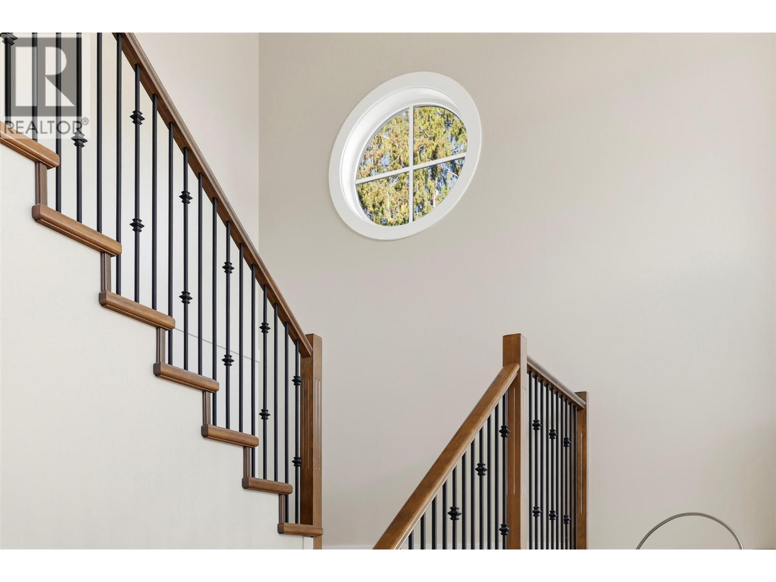 29 3950 Express Point Road, Scotch Creek