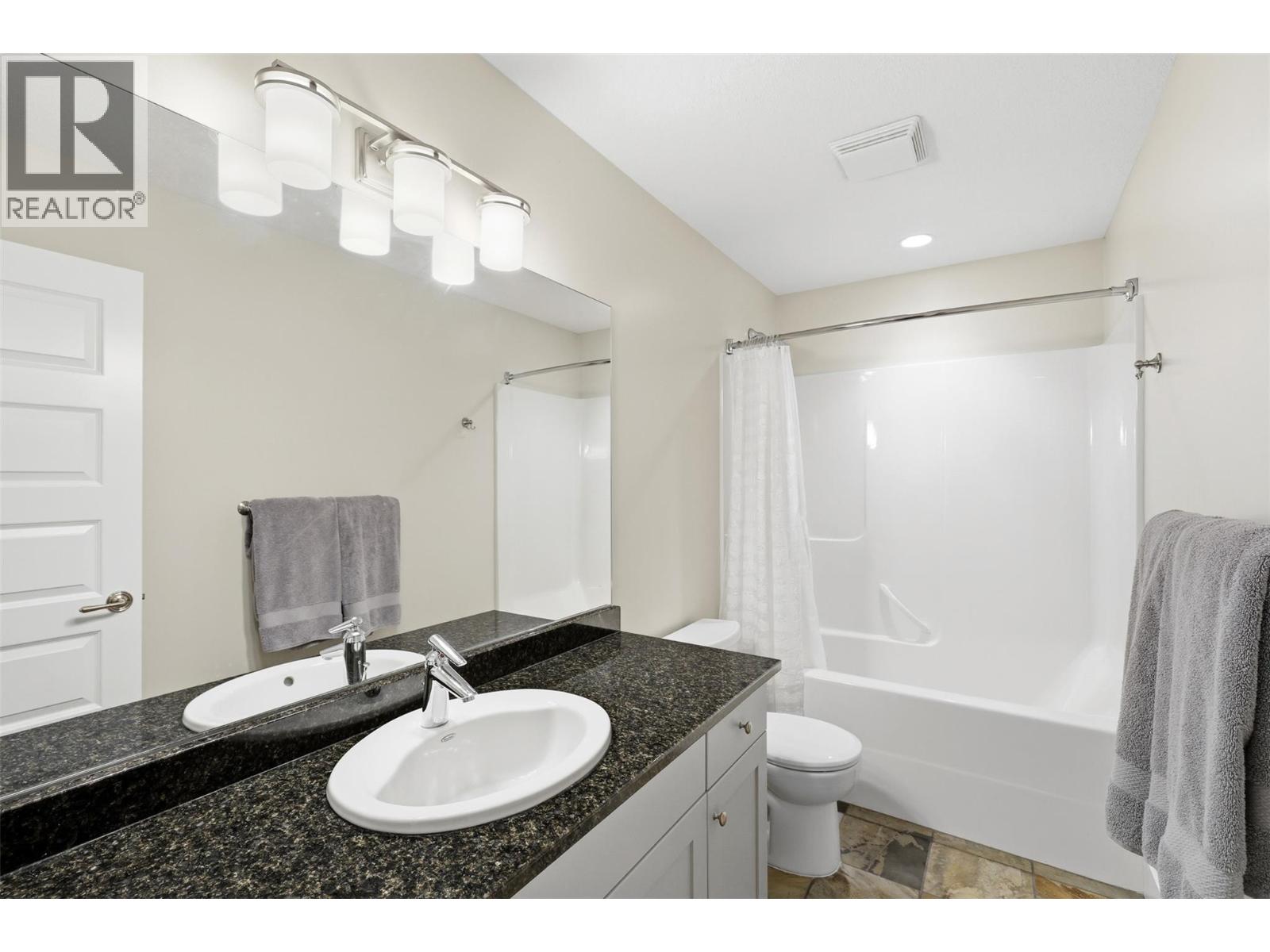 29 3950 Express Point Road, Scotch Creek