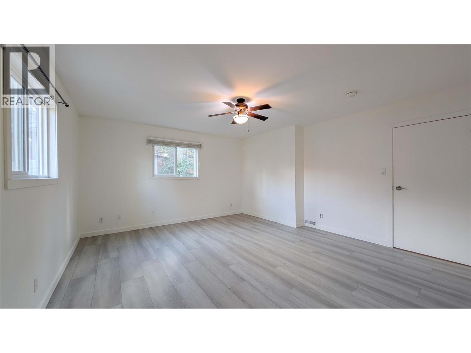 291/293 KIMBROOK Crescent, Kimberley