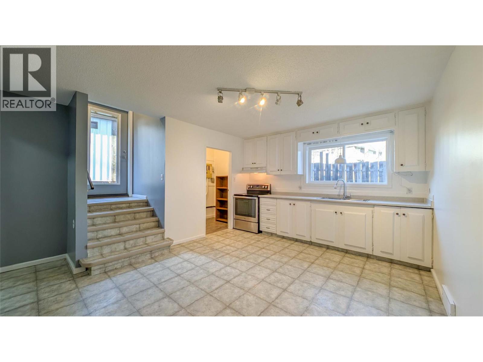 291/293 KIMBROOK Crescent, Kimberley