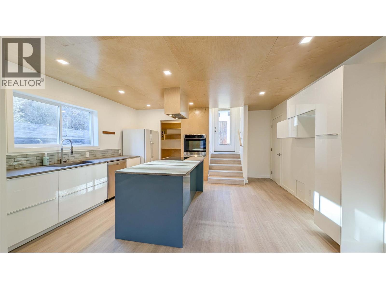 291/293 KIMBROOK Crescent, Kimberley