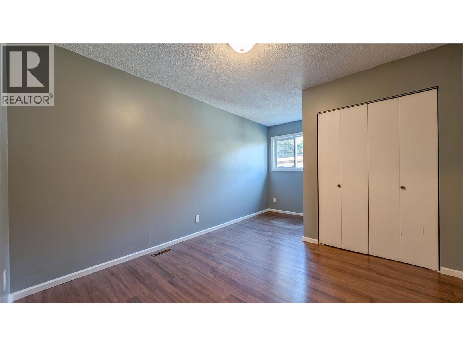 291/293 KIMBROOK Crescent, Kimberley