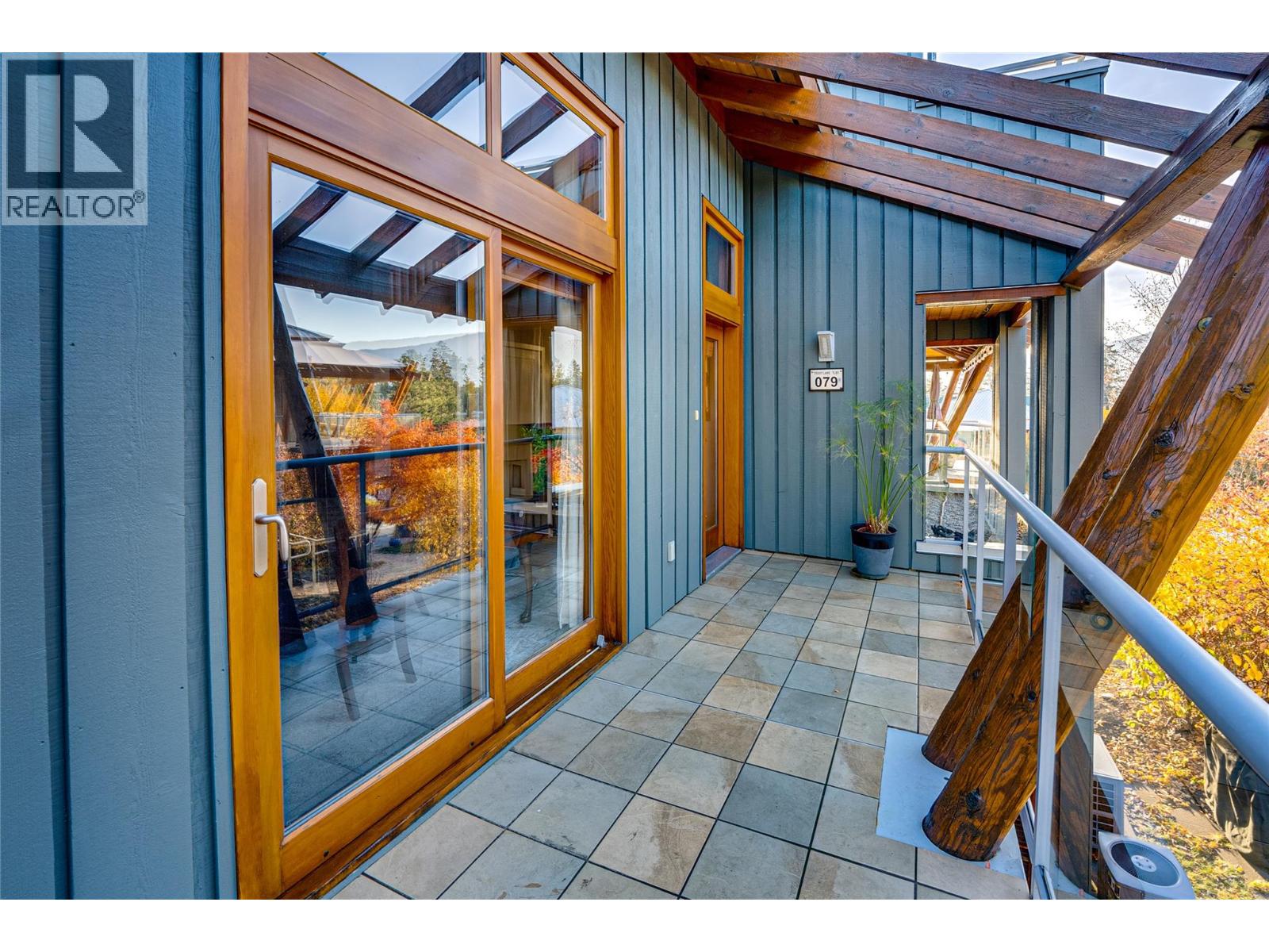 79 9845 Eastside Road, Vernon