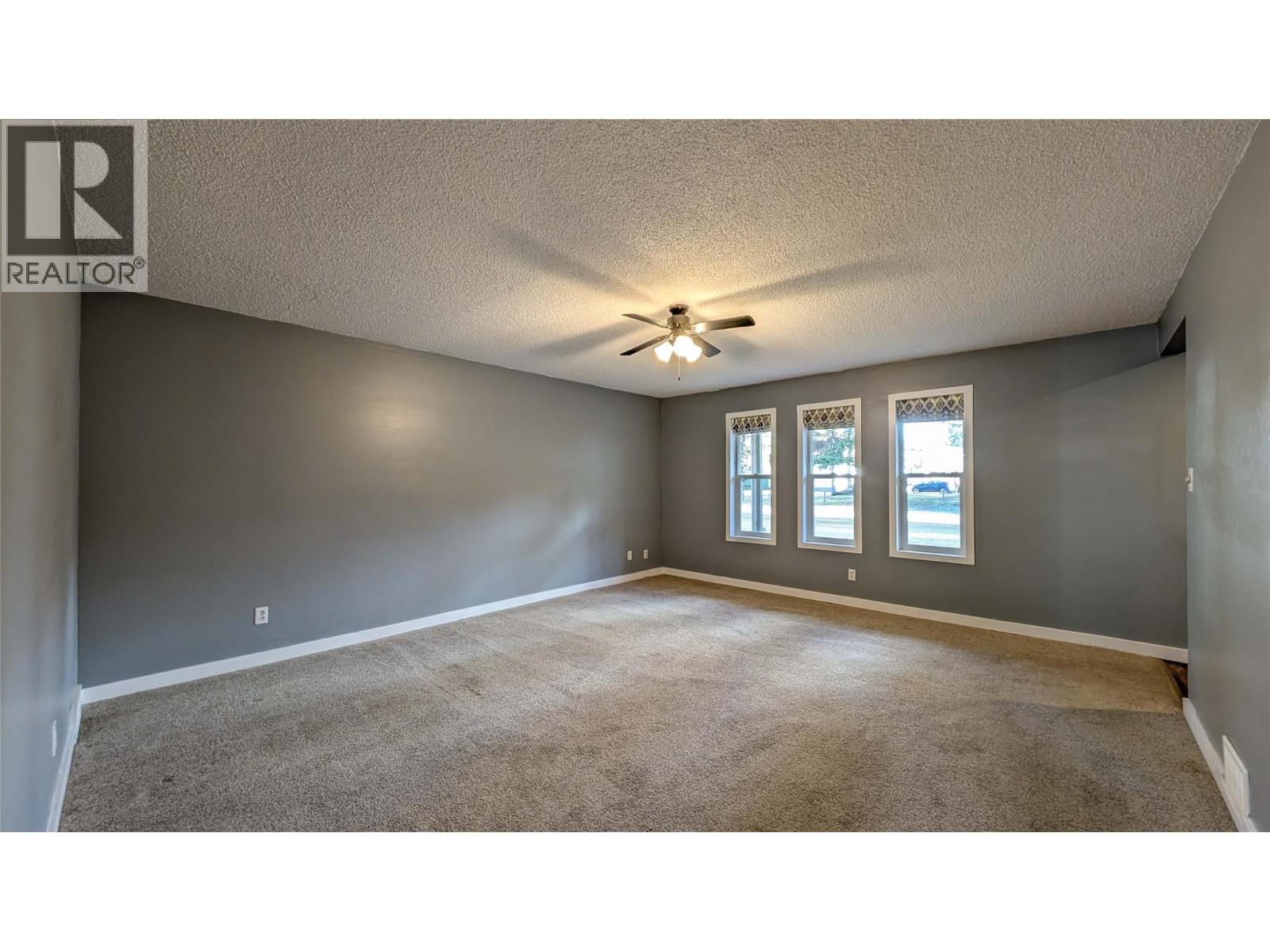 291/293 KIMBROOK Crescent, Kimberley