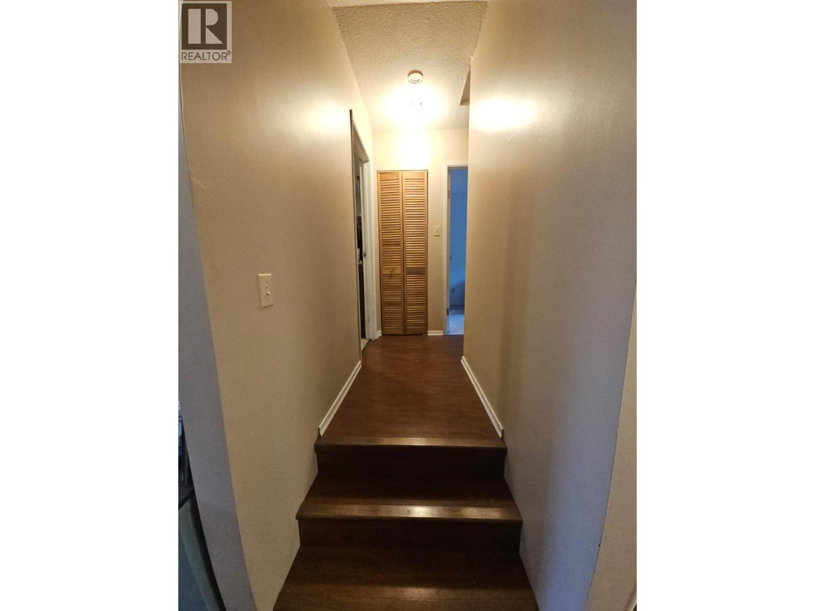 6327 WILDMARE SUB, Chetwynd