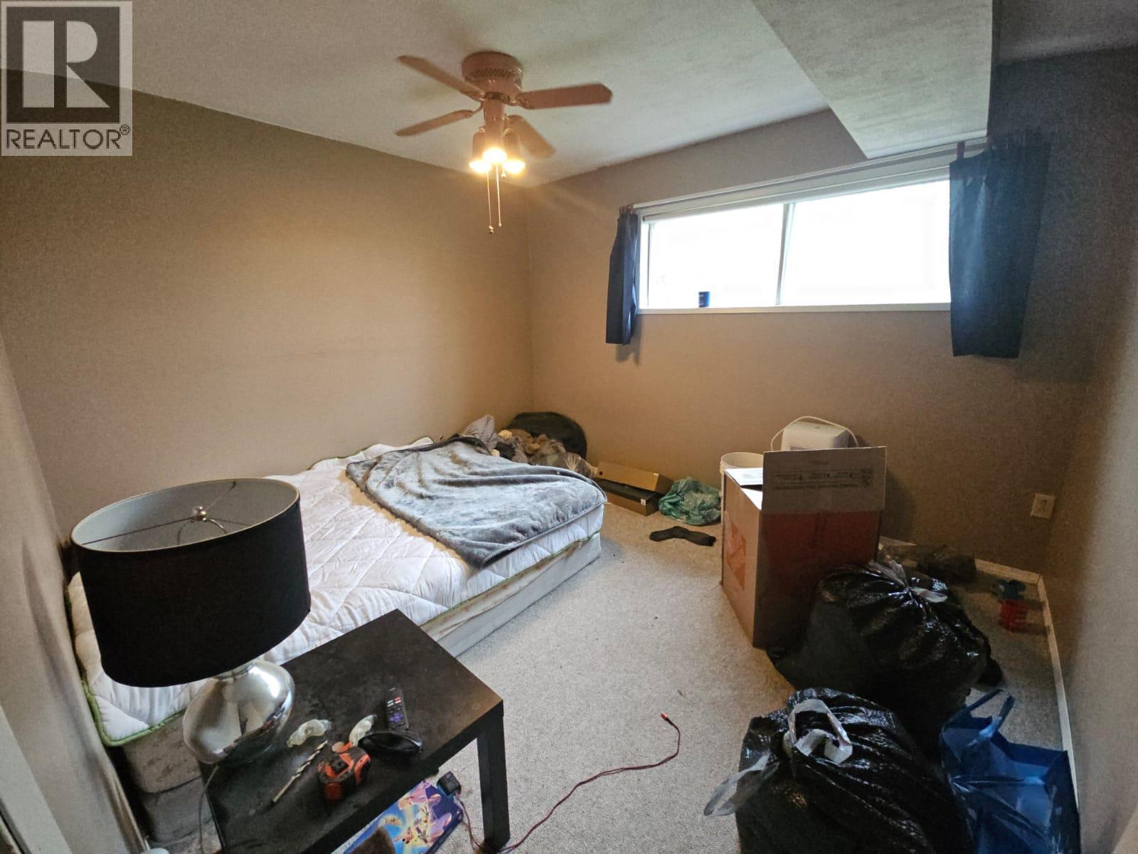 6327 WILDMARE SUB, Chetwynd