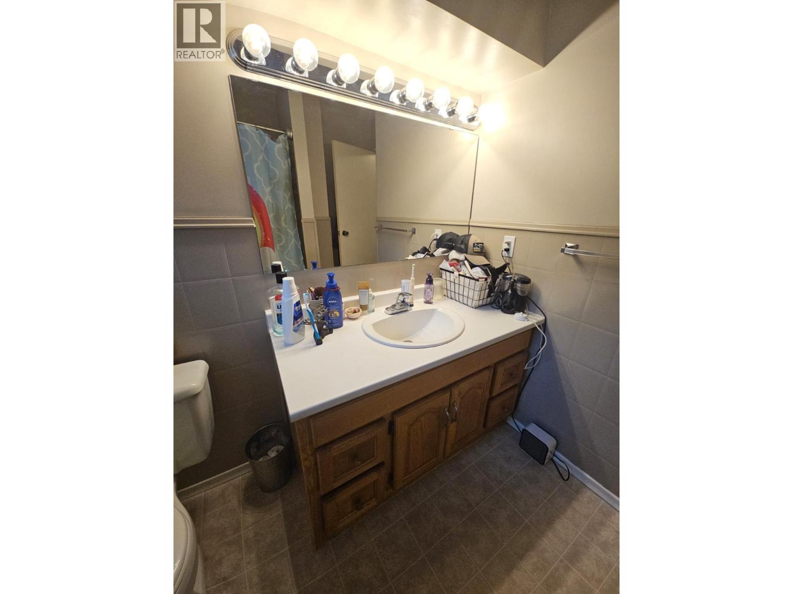 6327 WILDMARE SUB, Chetwynd