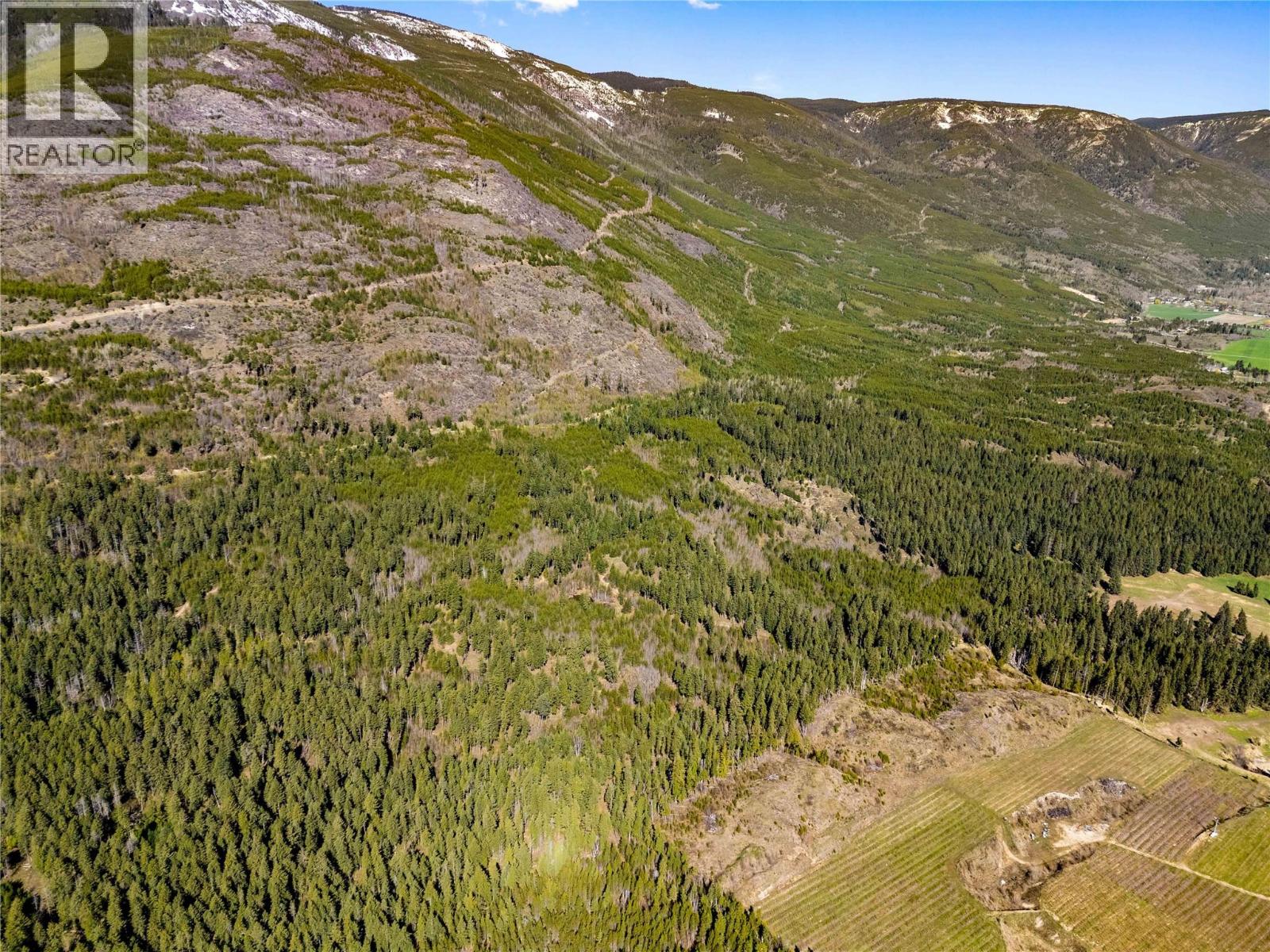  3221 Edes Road, Salmon Arm