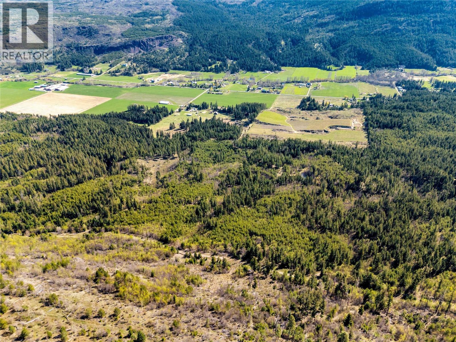  3221 Edes Road, Salmon Arm