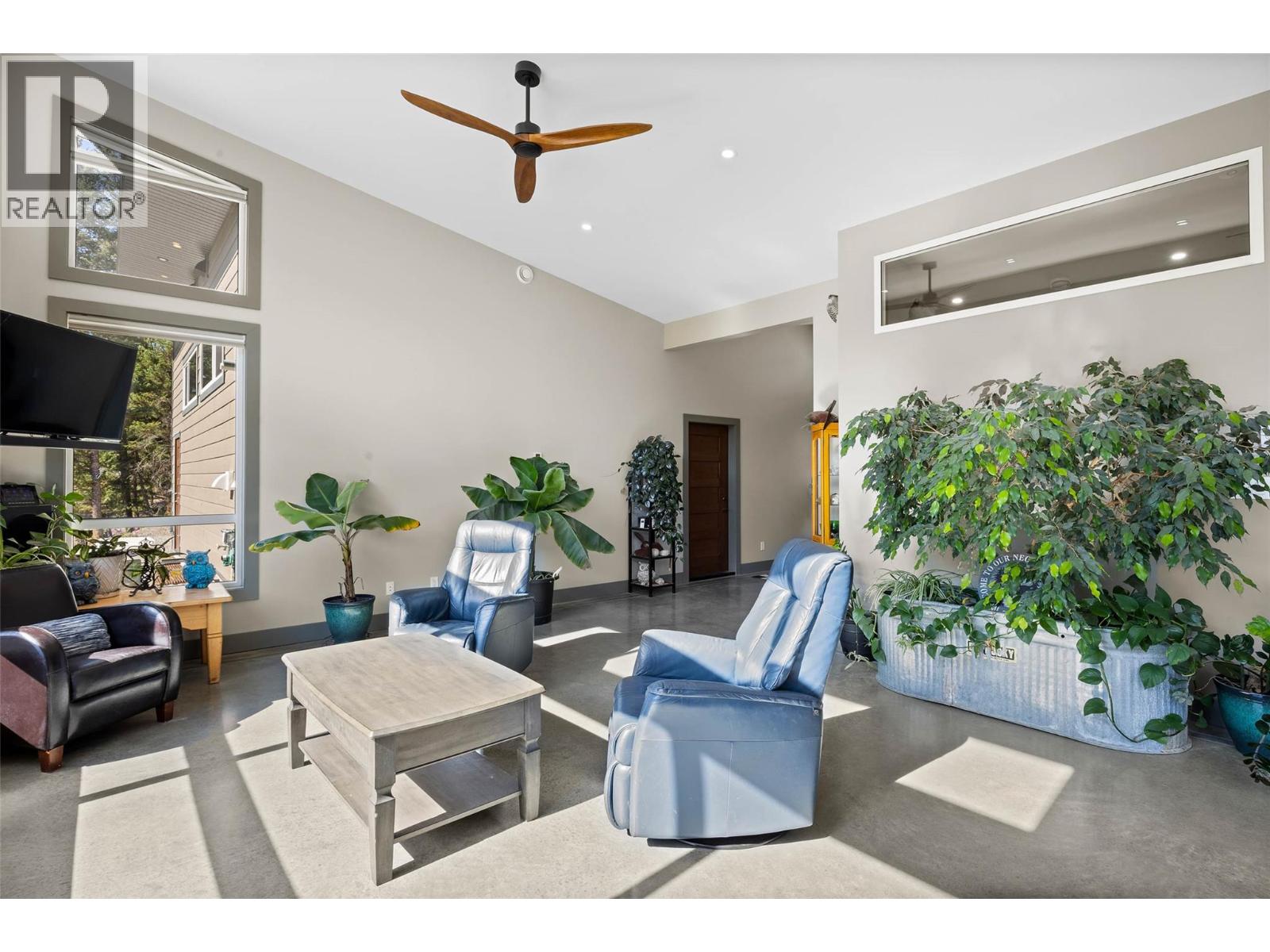 10076 Tranquille-Criss Creek Road, Kamloops