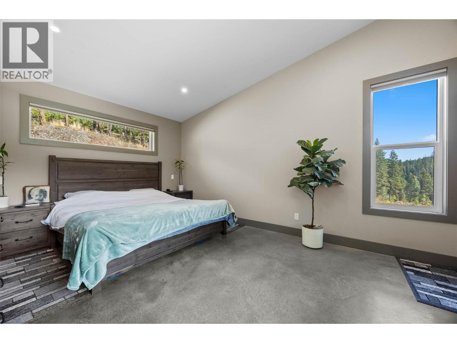 10076 Tranquille-Criss Creek Road, Kamloops