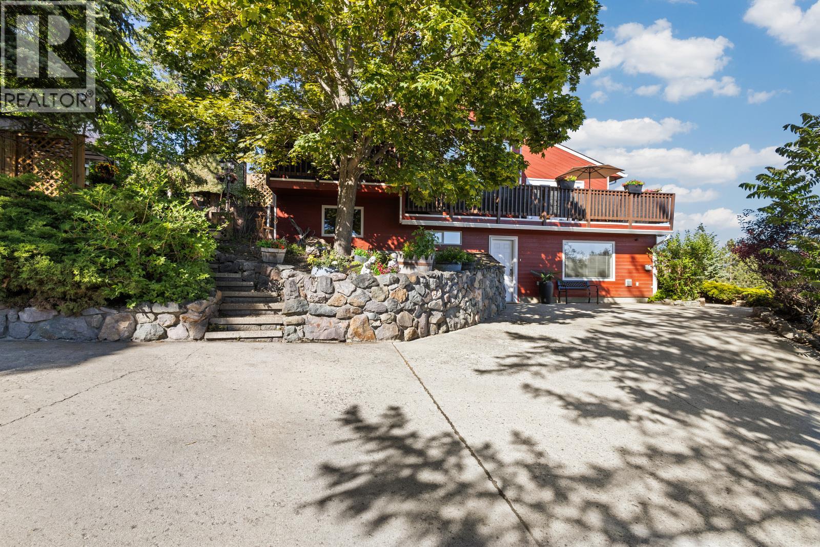  1532 Klein Road, West Kelowna