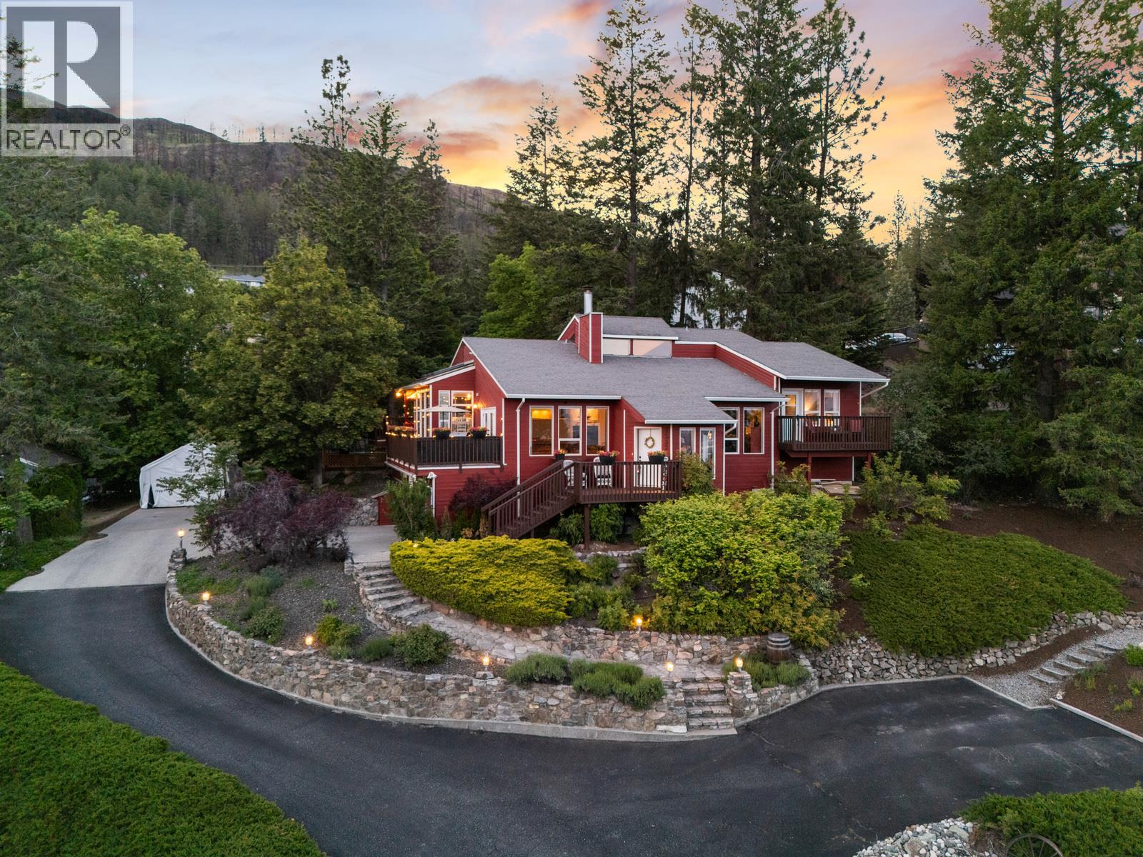  1532 Klein Road, West Kelowna