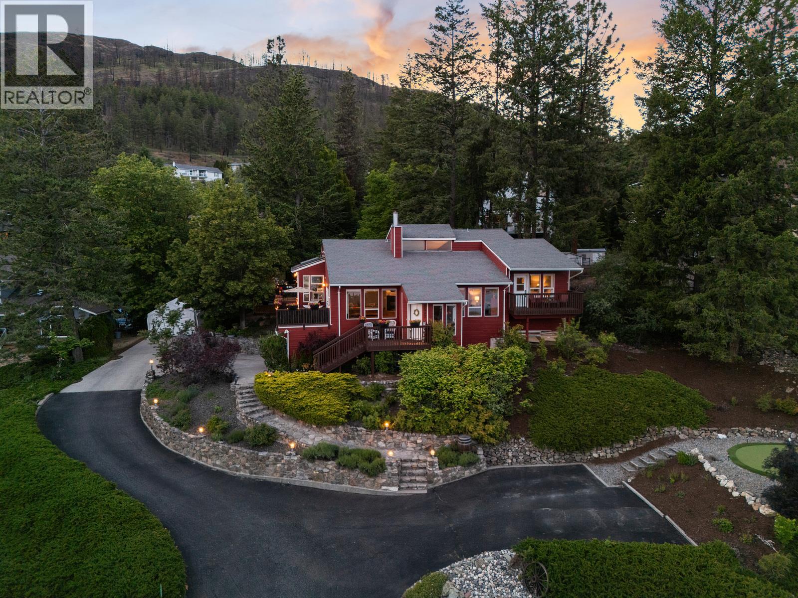  1532 Klein Road, West Kelowna