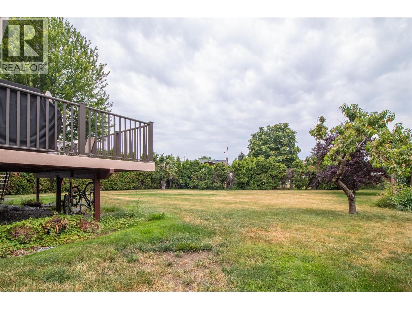  710 Tamarack Drive, Kelowna