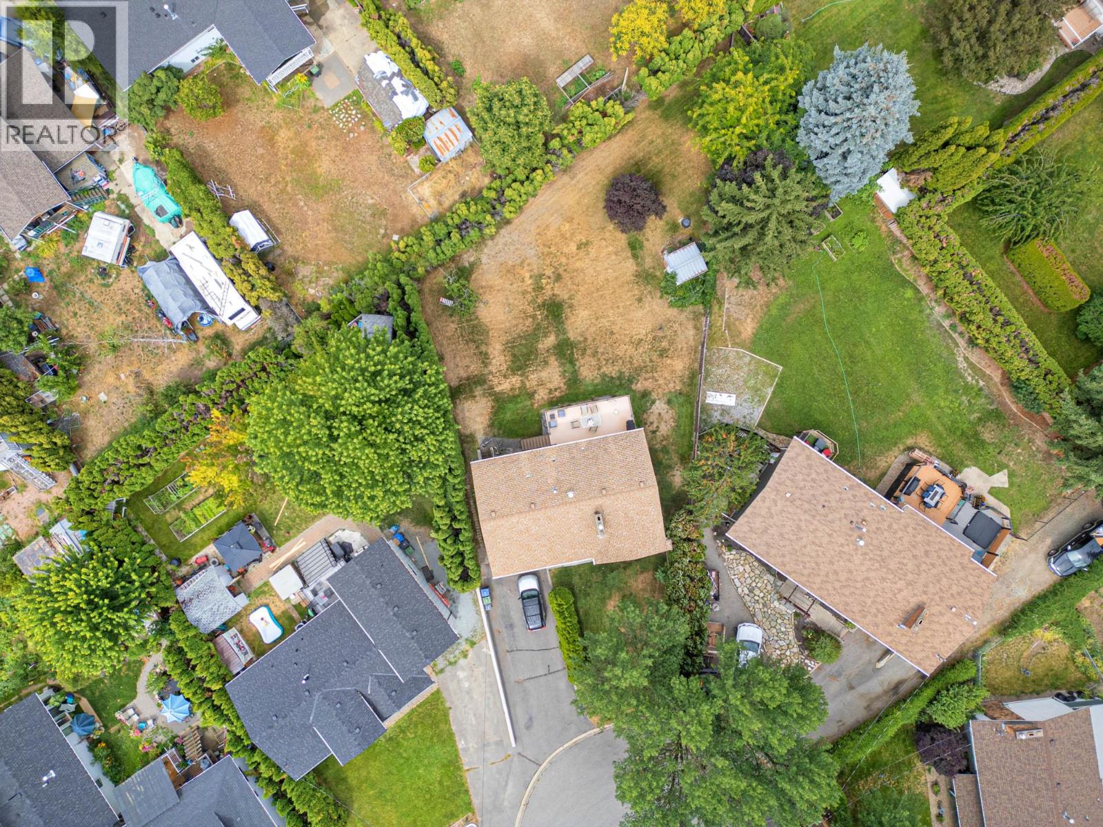  710 Tamarack Drive, Kelowna