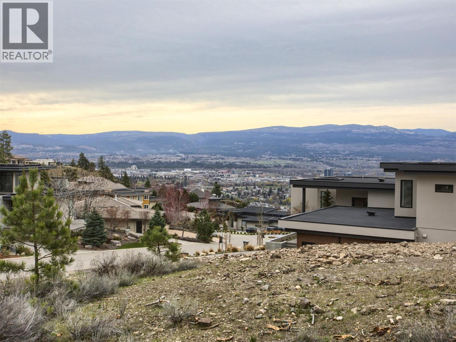  720 Pinehaven Court, Kelowna
