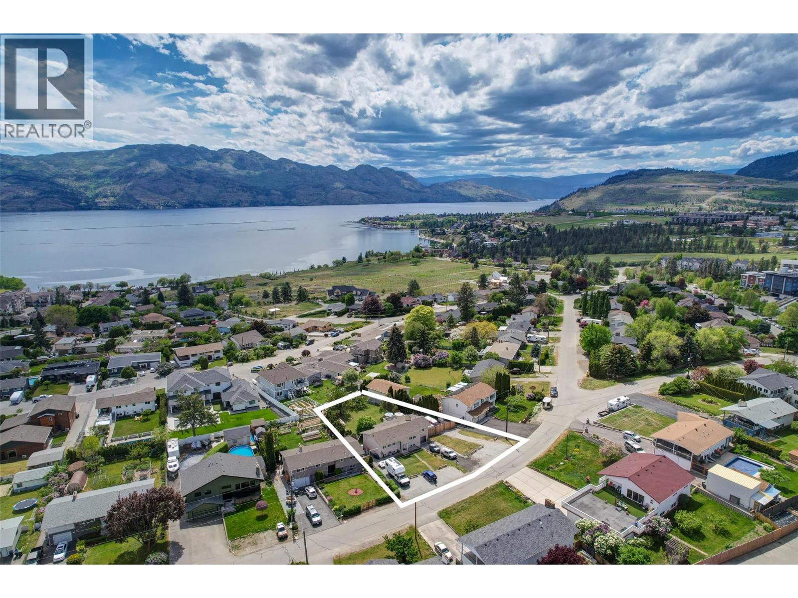  2169 Peters Road, West Kelowna