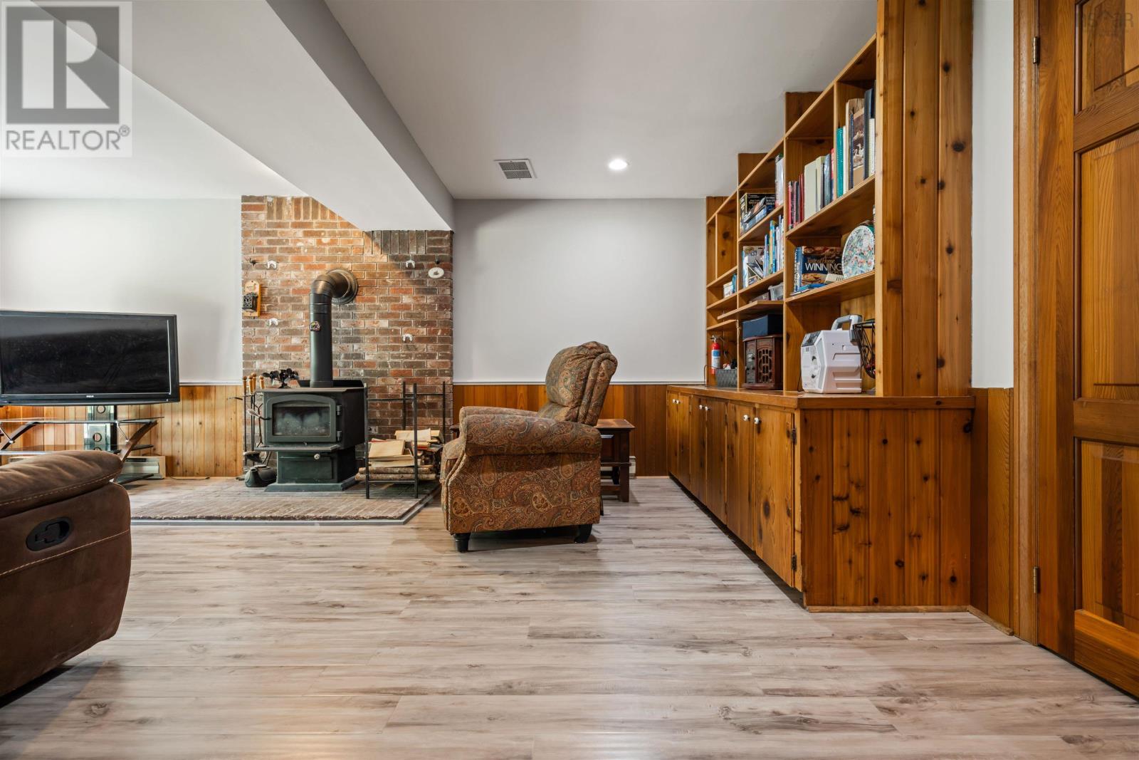 Property 27 of 46 of 275 Harris Road