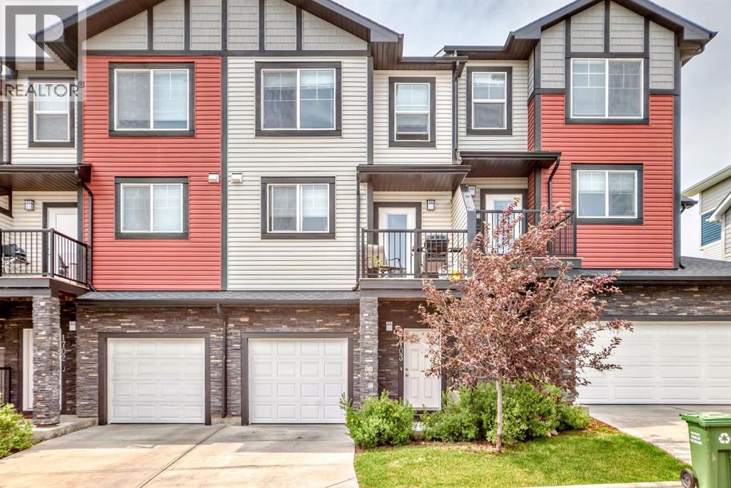 1703 Jumping Pound Common, Cochrane