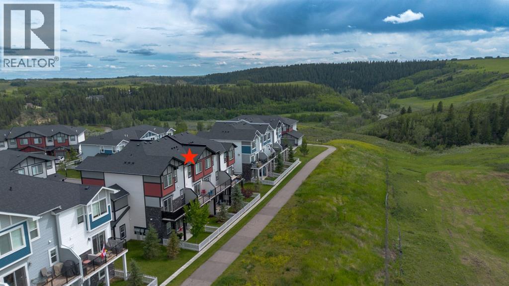 1703 Jumping Pound Common, Cochrane