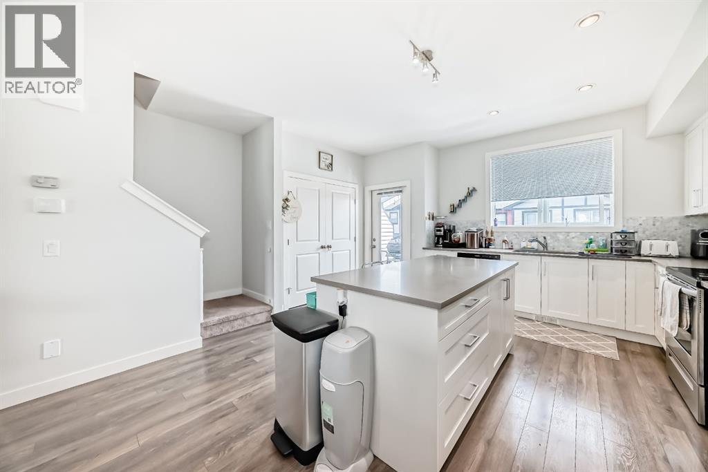 1703 Jumping Pound Common, Cochrane