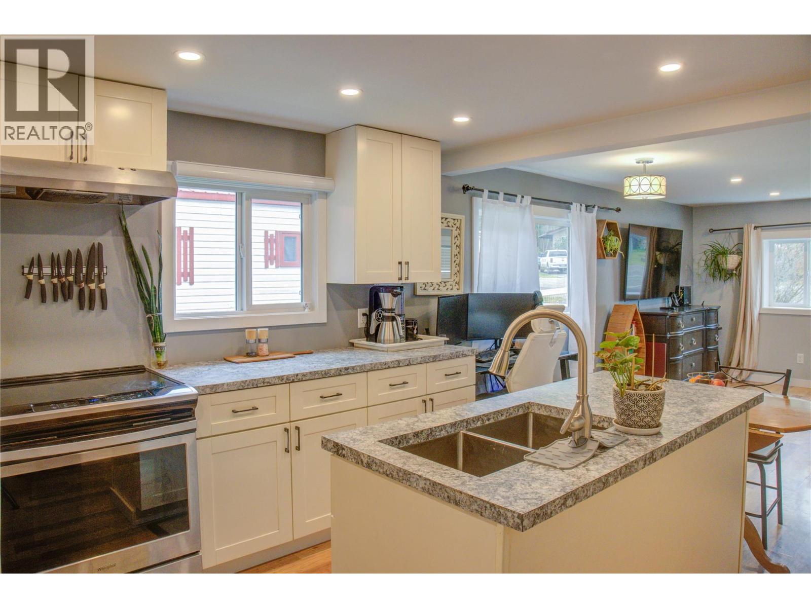 3063 Hornsberger Road Unit# 6, Salmon Arm